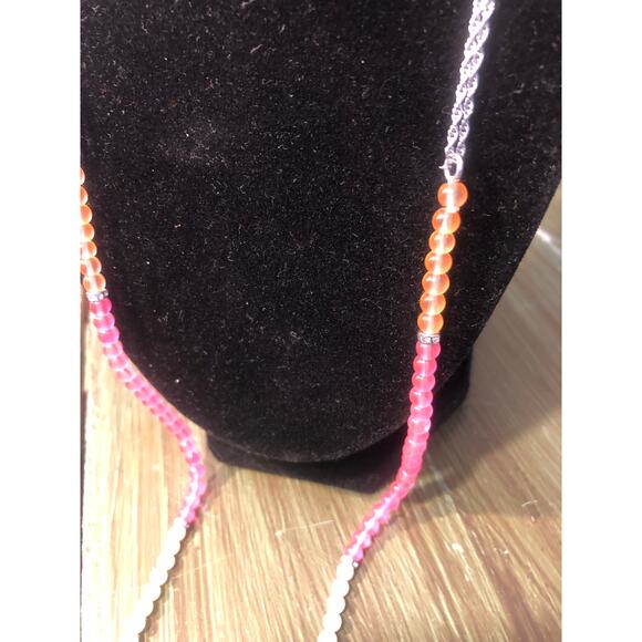 Ann Taylor Vintage Pink and Peach Thin Beaded Silver Necklace - Picture 6 of 6